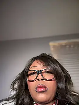 NikkiNoelanii online show from 12.08.24