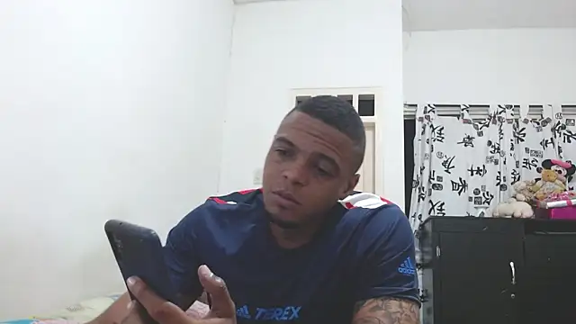 hot and naughty latin online show from 03.07.25