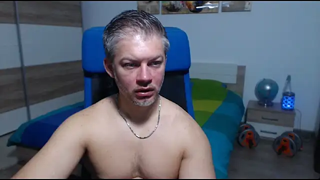 RobbyShawz online show from 10.23.25