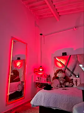 MariaPau 83 online show from 03.30.26