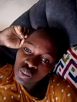 Snapshot of _cutemelania chatting on 12.29.24  cutemelania online show from 12.29.24