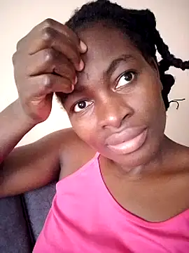 Snapshot of _cutemelania chatting on 01.10.25  cutemelania online show from 01.10.25