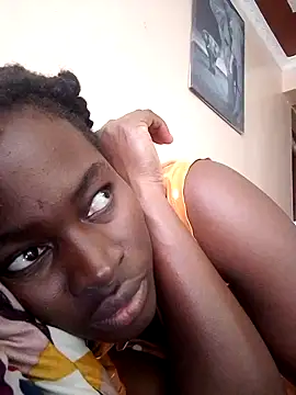 Snapshot of _cutemelania chatting on 02.02.25  cutemelania online show from 02.02.25