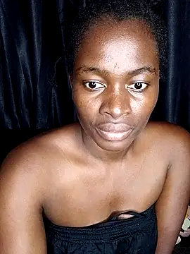 Snapshot of _cutemelania chatting on 02.12.25  cutemelania online show from 02.12.25