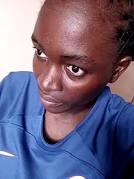 Snapshot of _cutemelania chatting on 02.21.25  cutemelania online show from 02.21.25