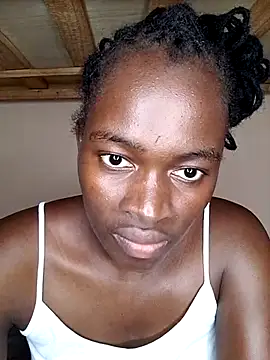 Snapshot of _cutemelania chatting on 03.04.25  cutemelania online show from 03.04.25