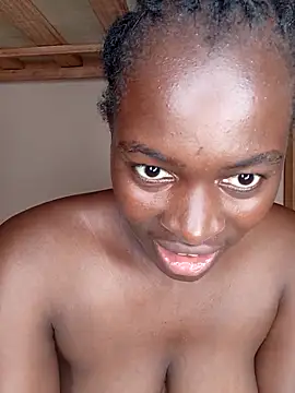 Snapshot of _cutemelania chatting on 03.13.25  cutemelania online show from 03.13.25