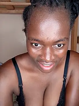 Snapshot of _cutemelania chatting on 03.17.25  cutemelania online show from 03.17.25