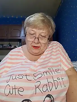 Snapshot of Lena_Gaby chatting on 10.14.25 Lena Gaby online show from 10.14.25