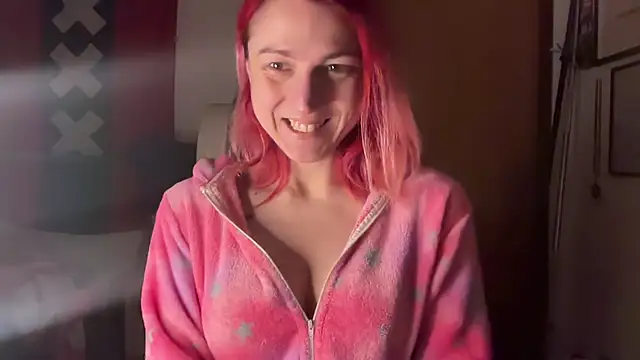 Snapshot of Nikky_Divine chatting on 01.16.25 Nikky Divine online show from 01.16.25