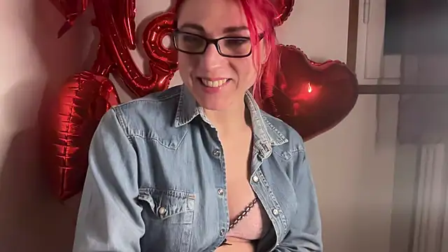 Snapshot of Nikky_Divine chatting on 02.28.25 Nikky Divine online show from 02.28.25