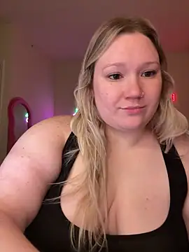 PiggyRose online show from 02.01.25