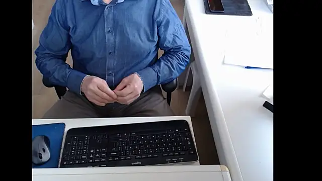 Snapshot of dutchpornking chatting on 04.26.26 dutchpornking online show from 04.26.26