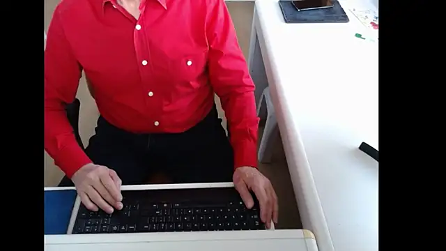 Snapshot of dutchpornking chatting on 05.15.26 dutchpornking online show from 05.15.26