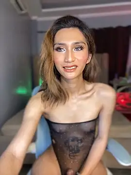 SpiffyFuchsia69 online show from 10.19.25