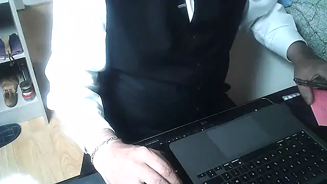 DUDURAxh online show from 11.26.25