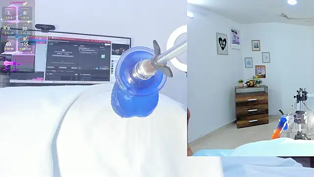 sofi velez online show from 10.06.25