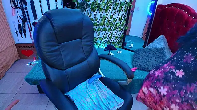 elektra 32 online show from 10.19.25