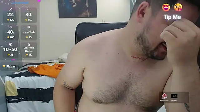 Snapshot of oso_dirty_ chatting on 02.16.25 oso dirty  online show from 02.16.25