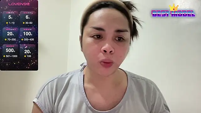 Snapshot of MISSANACONDA chatting on 02.06.25 MISSANACONDA online show from 02.06.25