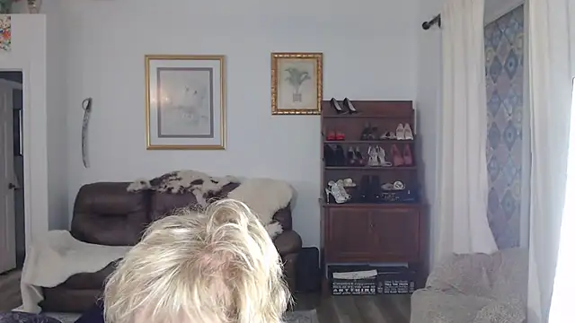 SindeeDix online show from 11.08.25