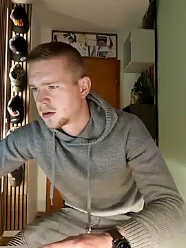 Snapshot of Playbunniboy chatting on 12.15.24 Playbunniboy online show from 12.15.24