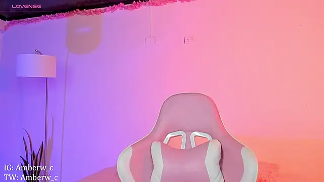 Ambeerouse online show from 12.30.24