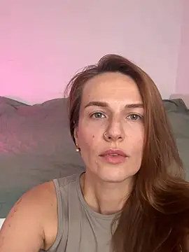 Snapshot of BritneyHall chatting on 02.25.26 BritneyHall online show from 02.25.26