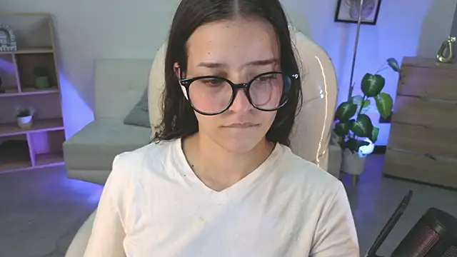 Amaia Daniells online show from 02.03.26