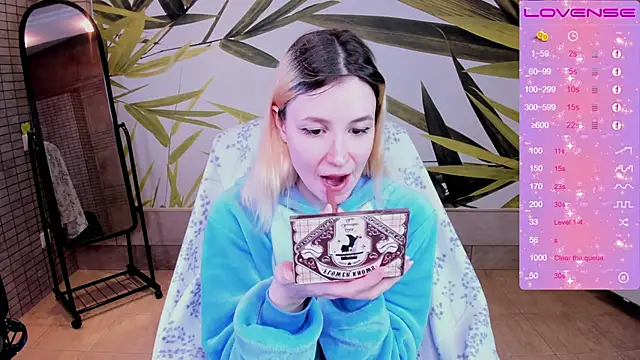 fleximona online show from 12.14.25