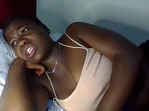 Snapshot of cute-marianna chatting on 05.21.26 cute-marianna online show from 05.21.26