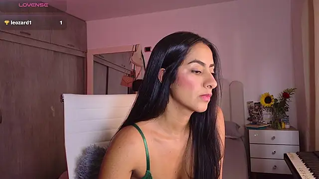 Snapshot of Brown_skin11 chatting on 07.12.26 Brown skin11 online show from 07.12.26