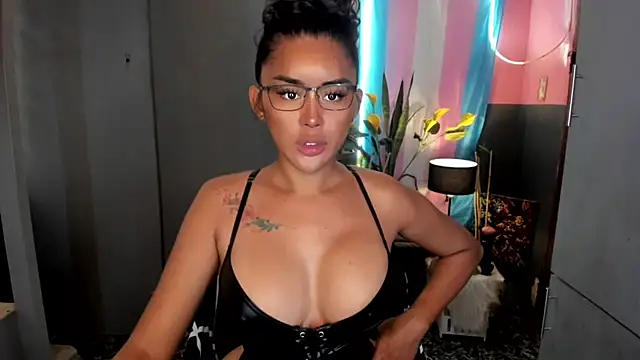 QuiinMollyXxX online show from 04.17.26