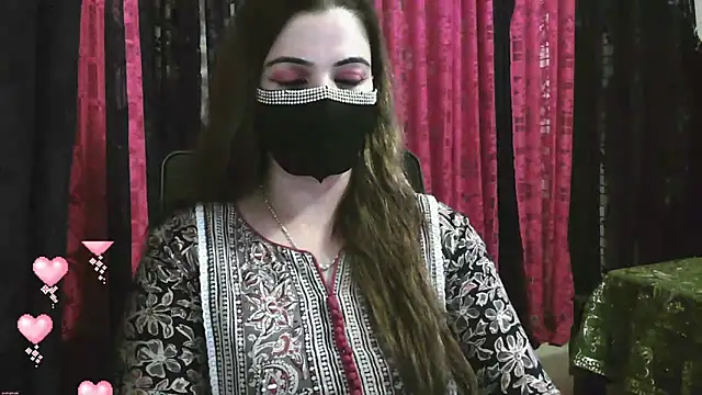 Snapshot of Cute_Sonii chatting on 01.08.25 Cute Sonii online show from 01.08.25