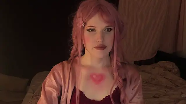 EffieMinki online show from 01.15.25