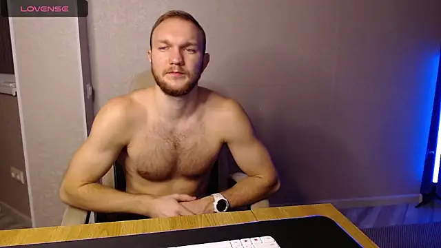 Snapshot of Toress1 chatting on 01.22.25 Toress1 online show from 01.22.25