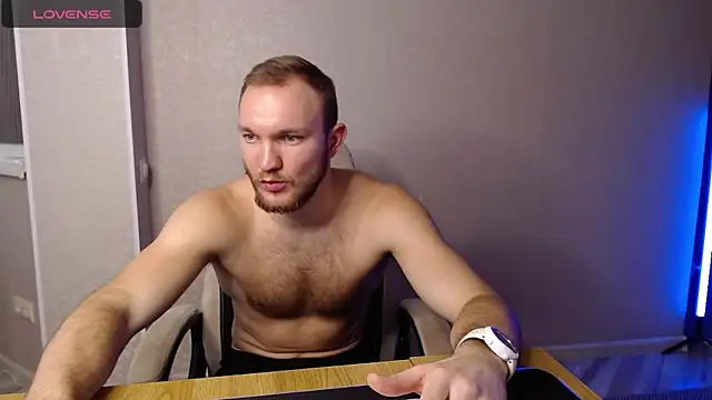 Snapshot of Toress1 chatting on 01.25.25 Toress1 online show from 01.25.25