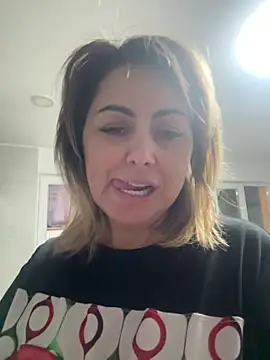 Emma roqueen online show from 12.08.24