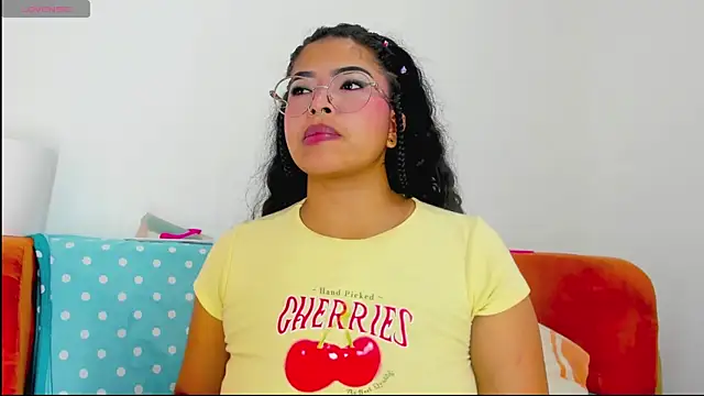 moana taylor online show from 04.04.26