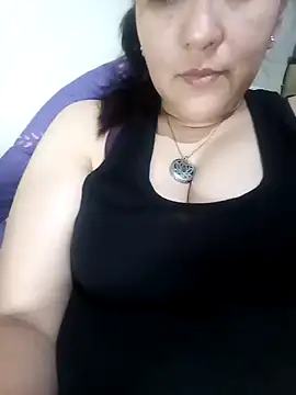 Gatubela212 online show from 01.29.25