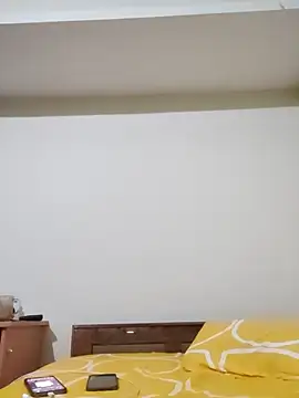 Snapshot of FearingForm chatting on 09.14.25 FearingForm online show from 09.14.25