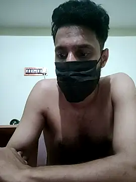 Snapshot of FearingForm chatting on 09.26.25 FearingForm online show from 09.26.25