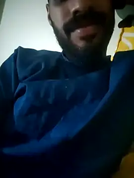 Snapshot of FearingForm chatting on 10.29.25 FearingForm online show from 10.29.25