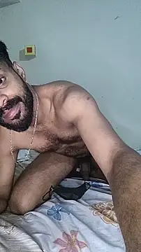 Snapshot of FearingForm chatting on 11.08.25 FearingForm online show from 11.08.25