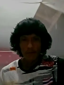 Snapshot of Kungsm@xh chatting on 09.25.25 Kungsmxh online show from 09.25.25