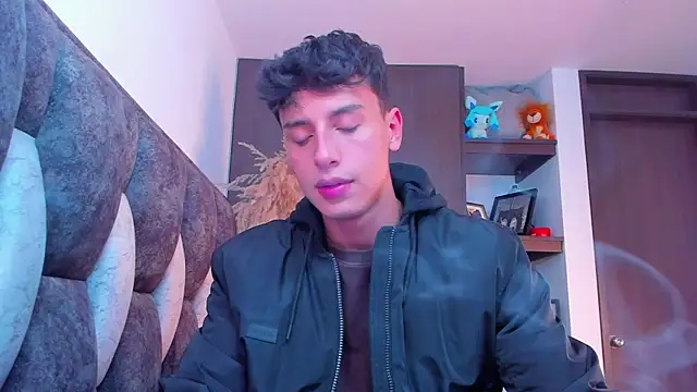 Snapshot of I_Gabriel chatting on 12.06.24 I Gabriel online show from 12.06.24