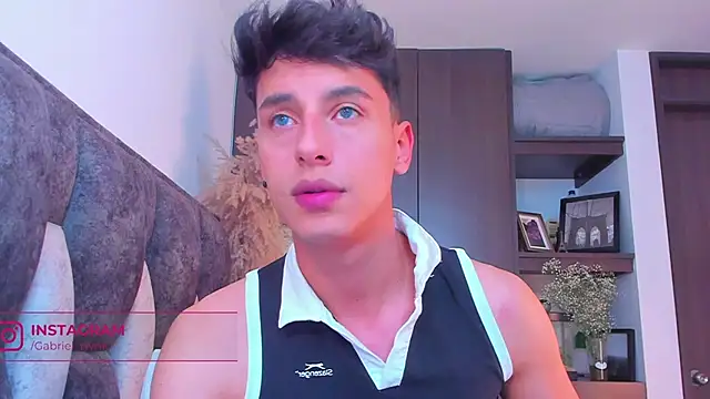 Snapshot of I_Gabriel chatting on 12.13.24 I Gabriel online show from 12.13.24