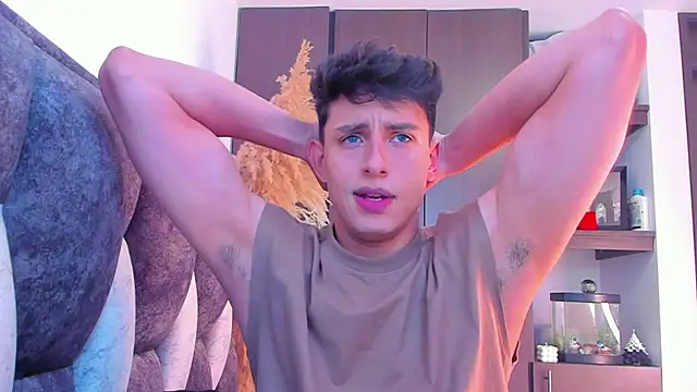 Snapshot of I_Gabriel chatting on 12.28.24 I Gabriel online show from 12.28.24