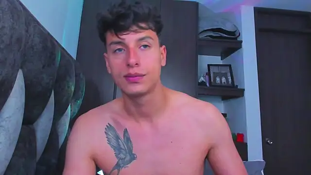 Snapshot of I_Gabriel chatting on 01.23.25 I Gabriel online show from 01.23.25