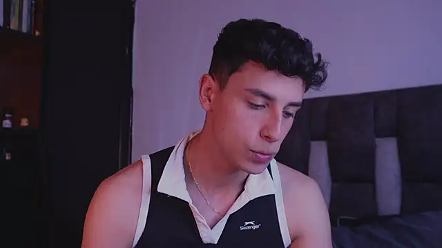 Snapshot of I_Gabriel chatting on 12.03.25 I Gabriel online show from 12.03.25